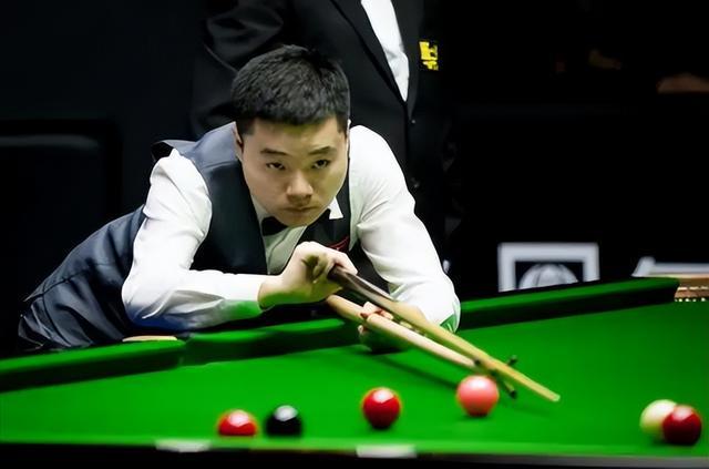 将羽毛球这 将羽毛球这