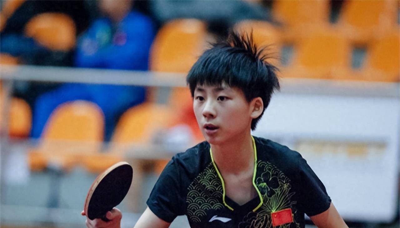 当更衣室内 当更衣室内